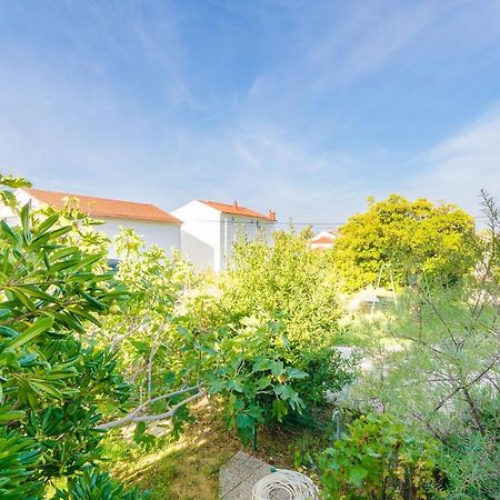 Apartments Slavica R Banjol 外观 照片