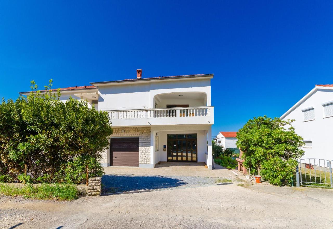Apartments Slavica R Banjol 外观 照片