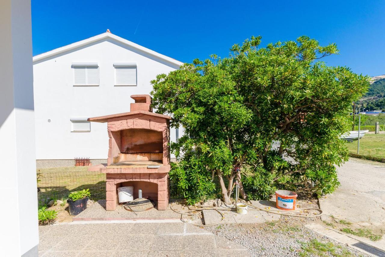 Apartments Slavica R Banjol 外观 照片