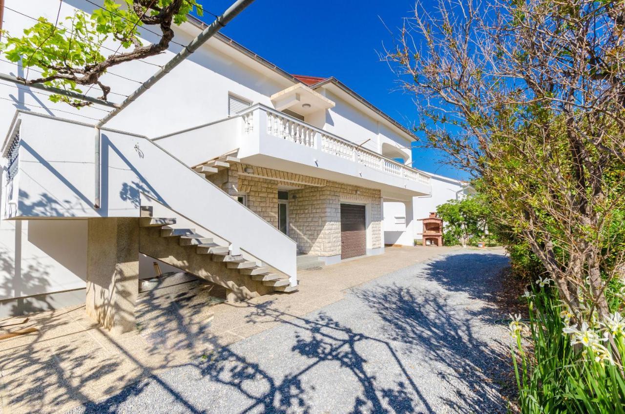 Apartments Slavica R Banjol 外观 照片