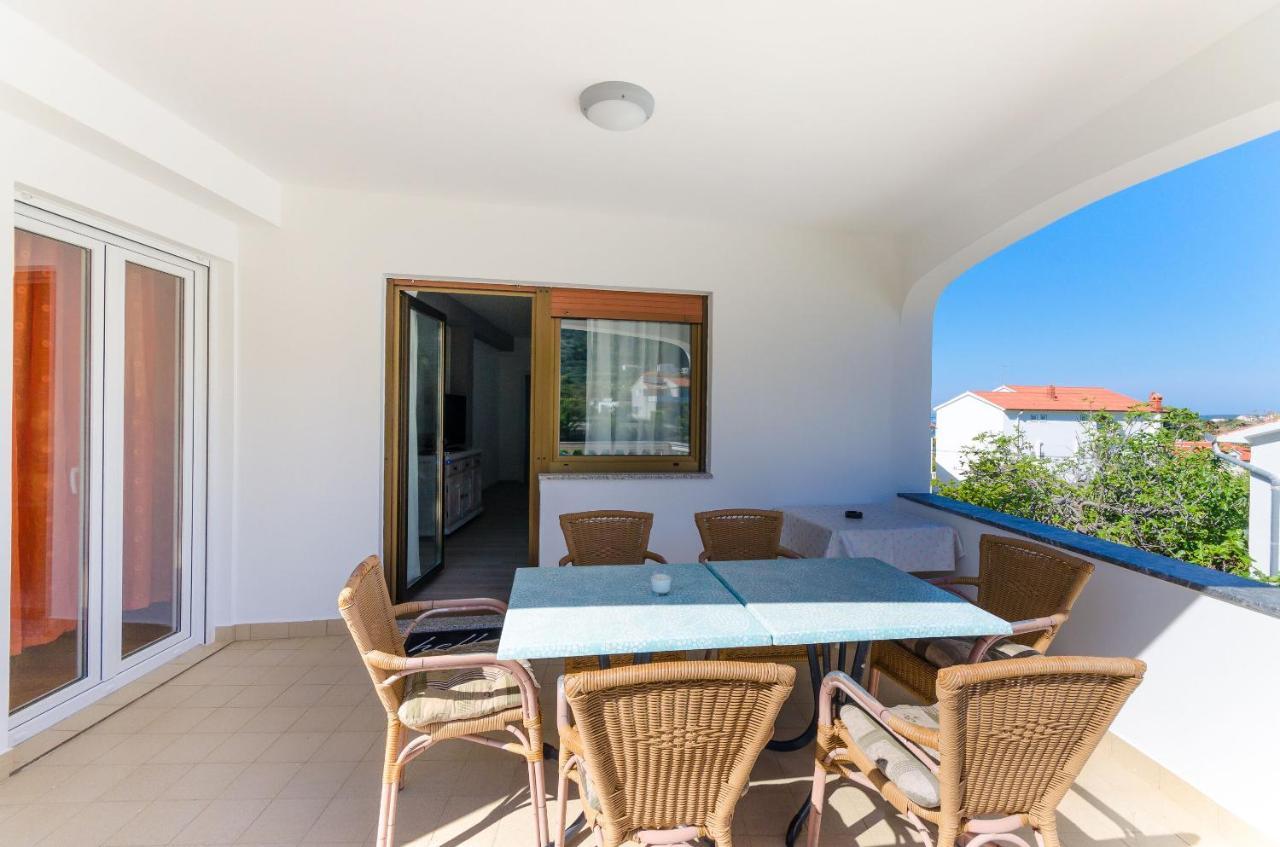 Apartments Slavica R Banjol 外观 照片