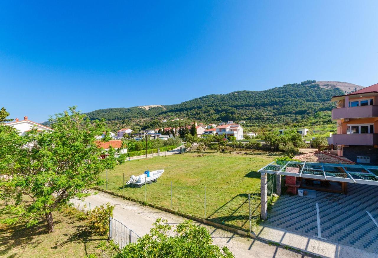 Apartments Slavica R Banjol 外观 照片