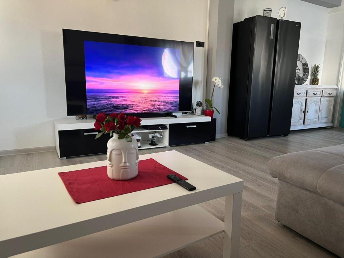 Apartments Slavica R Banjol 外观 照片